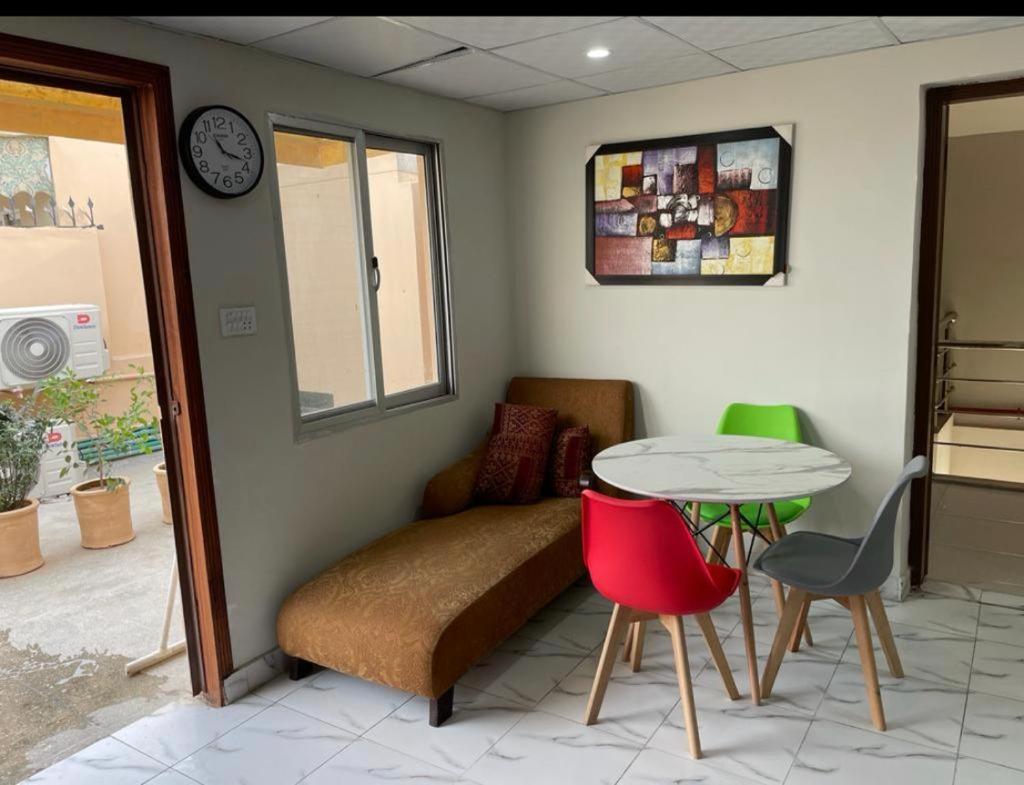 Ferienwohnung Marine Tower Rawalpindi Exterior foto