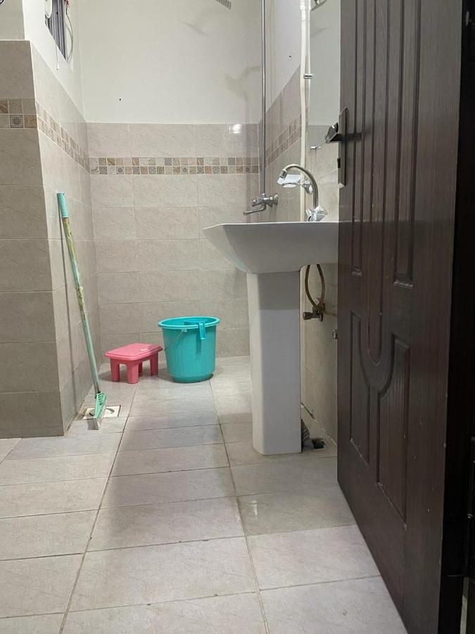 Ferienwohnung Marine Tower Rawalpindi Exterior foto